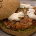 Mini hamburguesas de tartar de salmón