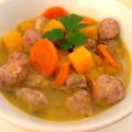 Guiso de magro y salchichas
