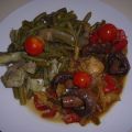 Champiñones salteados con verduras WOK, y[...]