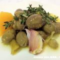 ACEITUNAS  ALIÑADAS CON NARANJA Y TOMILLO