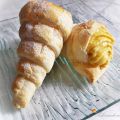 Cucuruchos de hojaldre con crema de naranja
