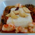 MERLUZA CON VERDURAS Y GAMBAS AL AJILLO