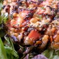 Pastel de quinoa y lentejas en ensalada