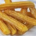 CHOCOLATE CON CHURROS