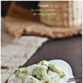 Ñoquis de patata y espinaca con salsa roquefort