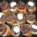 PINCHOS de MINI-HAMBURGUESA