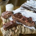 Turron de chocolate , beicon y torreznos con[...]
