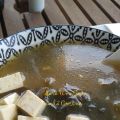 Sopa de miso con tofu y wakame
