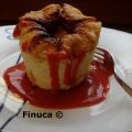 Pastelitos de queso con coulis de fresas y[...]
