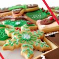 GALLETAS NAVIDEÑAS DECORADAS CON GLASA Y FONDANT