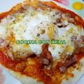 Pizza con base de tortillas mexicanas, con[...]