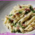 MACARRONES CON GUISANTES Y JAMÓN