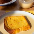 Torrijas al horno con crema inglesa