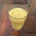 Batido verde de pera y platano