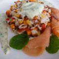 Ensalada de arroz salvaje con salmón ahumado.