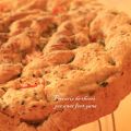 Focaccia redonda gruesa