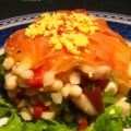 Ensalada de alubias con salmón ahumado