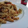 FIDEOS CHINOS CON POLLO Y ALMENDRAS
