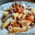 Penne Rigate con calabaza, nueces, queso grana[...]