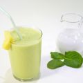 Batido green coconut smothie. VIDEORECETA