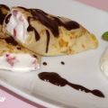 CRÊPES CON NATA FRESAS Y CHOCOLATE