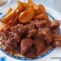 Pollo al vino tinto