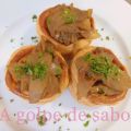 Higadillos de pollo con cebolla y manzana
