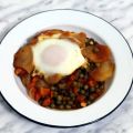 Huevos con guisantes y patatas en crock pot