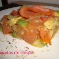 TARTAR DE SALMÓN AHUMADO Y AGUACATES