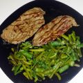Filetes de Ternera a la plancha con espárragos[...]