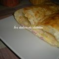 Empanada de queso y jamón