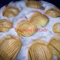 Tarta de Bizcocho con Manzanas
