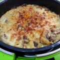 MACARRONES CON SETAS A LOS TRES QUESOS