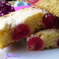 Blondie con cerezas