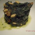 Espinacas con pasas y piñones (th)