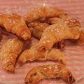 Croissants de hojaldre para desayunar en fin de[...]