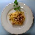 PASTA A LA CARBONARA DE SALCHICHAS Y PANCETA[...]