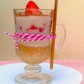 Tiramisu de fresa en vasitos