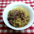 Espaguetis con cebolla y anchoas