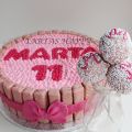 TARTA HUESITOS ROSAS