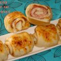 ROLLITOS DE PAN RELLENOS DE QUESO Y BACON