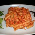 MACARRONES CON CABALLA EN ACEITE