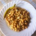 Garbanzos fritos encebollados