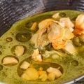 Berberechos en conserva con ensalada líquida y[...]