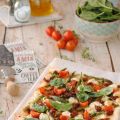 Pizza de espárragos verdes con queso de cabra y[...]