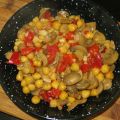 GARBANZOS CON CHAMPIÑONES