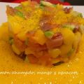 TARTAR DE SALMÓN AHUMADO MANGO Y AGUACATE