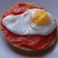 CANAPÉS DE SOBRASADA Y HUEVOS DE CODORNIZ