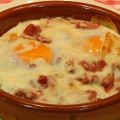 CAZUELAS DE HUEVO CON MOZARELLA