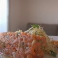 Tartar de salmón y verduras con germinados de[...]